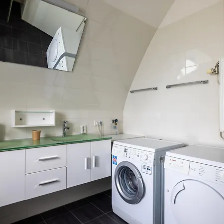 Holiday home Holiday Home De Zeeparel Egmond aan Zee