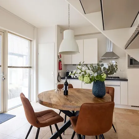Holiday Home De Zeeparel