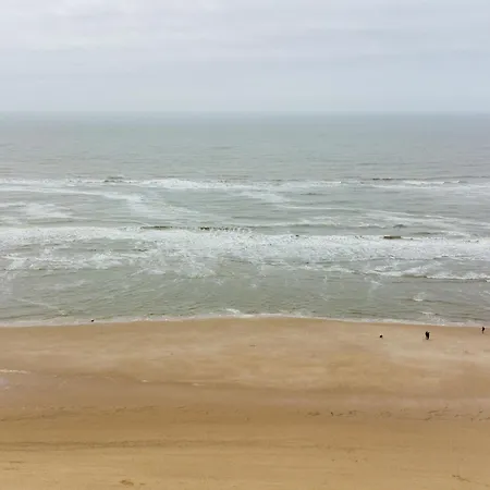 Holiday Home De Zeeparel By Interhome