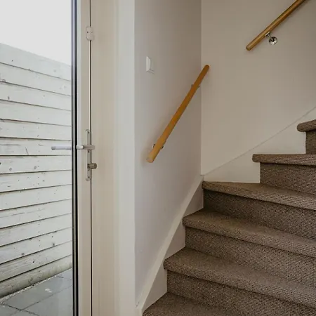 De Zeeparel By Interhome