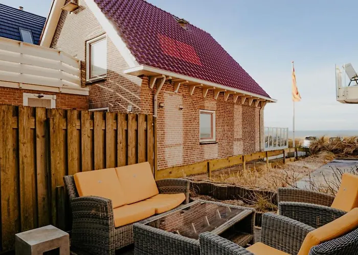 Holiday Home De Zeeparel By Interhome Holiday home Egmond aan Zee