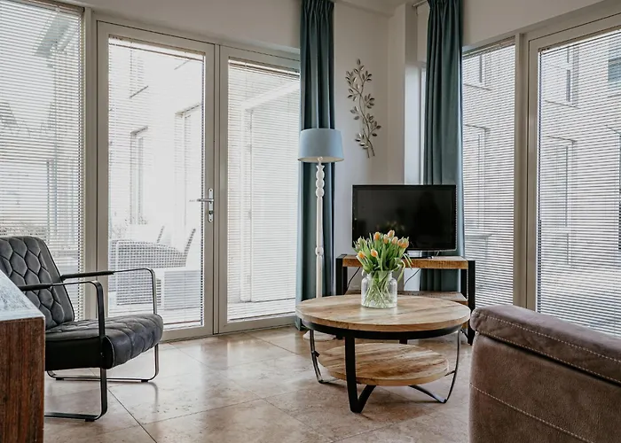 Holiday Home De Zeeparel By Interhome * Egmond aan Zee